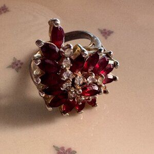 Vintage 18k Gold Ring with Red and White Stones Size 6/7
